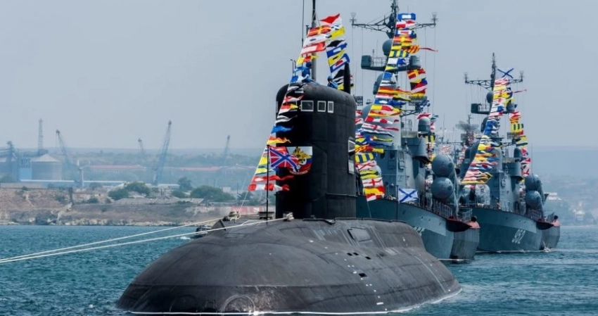Как пройдет военно-морской парад в Кронштадте: что известно о программе мероприятий