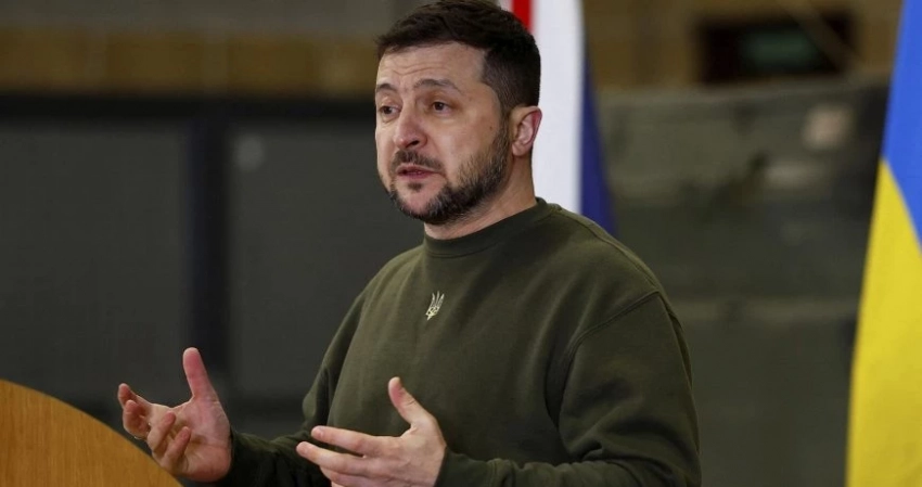 После провалов ВСУ Зеленскому придется выбрать яд, что сказал бывший американский разведчик