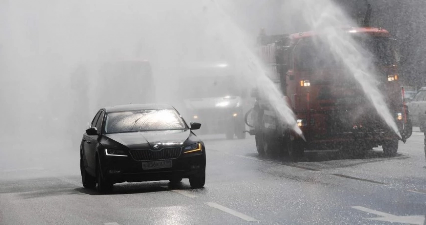 Как водителям пережить аномальную жару, что нужно делать, чтобы ваша машина не плавилась на дороге