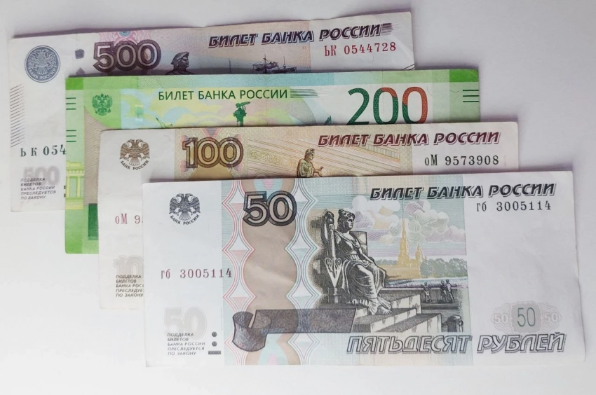Медведев: бюджет РФ должен быть направлен на потребности СВО