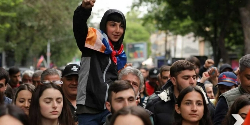 Протесты в Армении: усидит ли Пашинян в кресле премьер-министра?