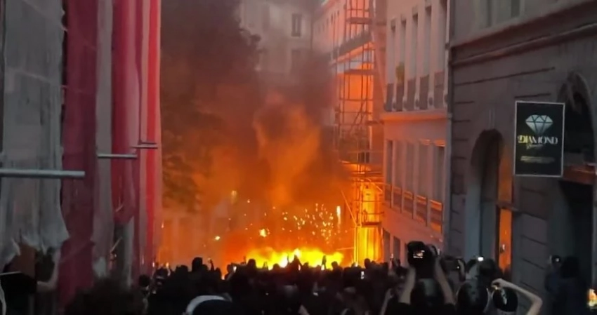Грамотная политика: мигранты разнесли дом мэра французского города Л’Ай-ле-Роз