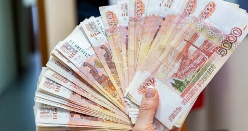 Сколько денег дадут школьникам Москвы к 1 сентября 2023 года, все выплаты для российских семей