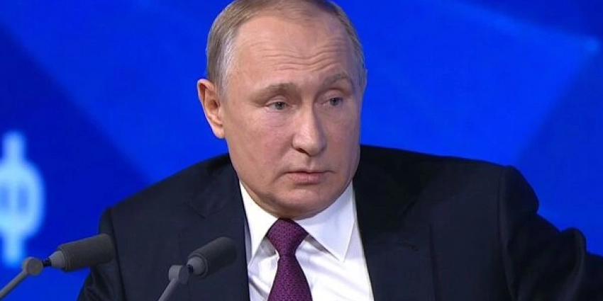 Путин встретился с ЧВК «Вагнер» Командиры ЧВК были за переход в Минобороны РФ. Битва за «Зверинец», укреп район с системой траншей и подземных ходов 14.07.2023