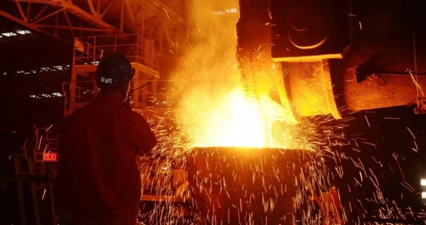 Как поздравить и что подарить человеку на День металлурга: какие мероприятия запланированы на 16 июля в разных городах