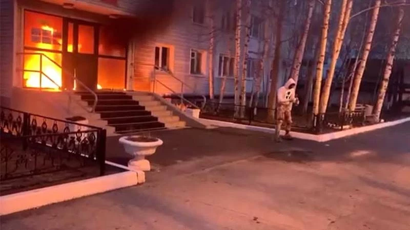Почему массово поджигают военкоматы