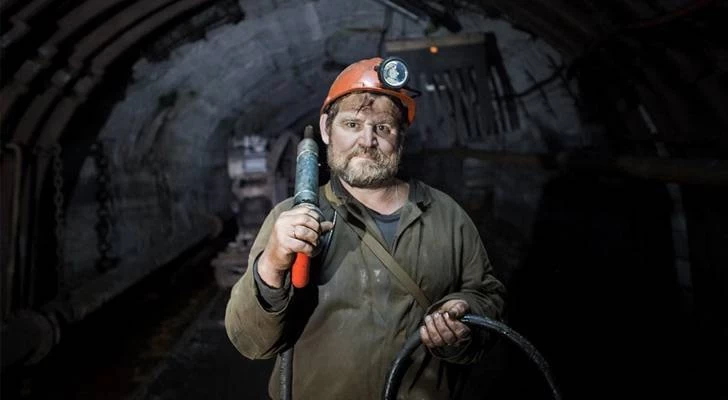День шахтера в 2023 года, поздравления в стихах и прозе