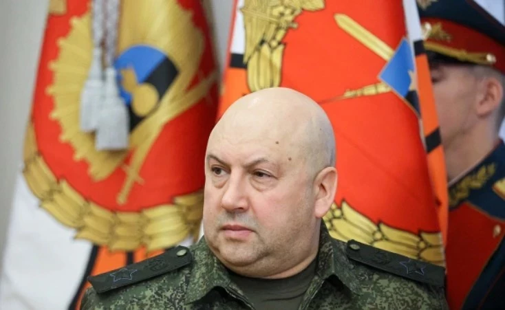 Сергей Суровикин освобожден от должности главкома ВКС: от главкома Воздушно-космических сил до «человека, который будет принимать все решения»