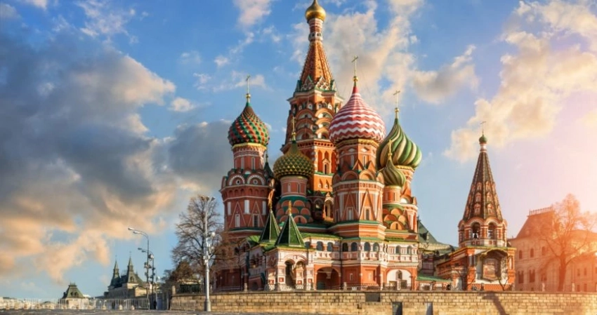 Каким будет сентябрь 2023 года в регионах России: прогноз для Москвы, Петербурга, Сибири и Дальнего Востока
