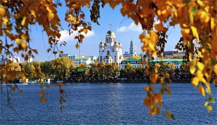 Православные верующие 17 сентября 2023 года отмечают праздник иконы Божьей Матери «Неопалимая Купина»