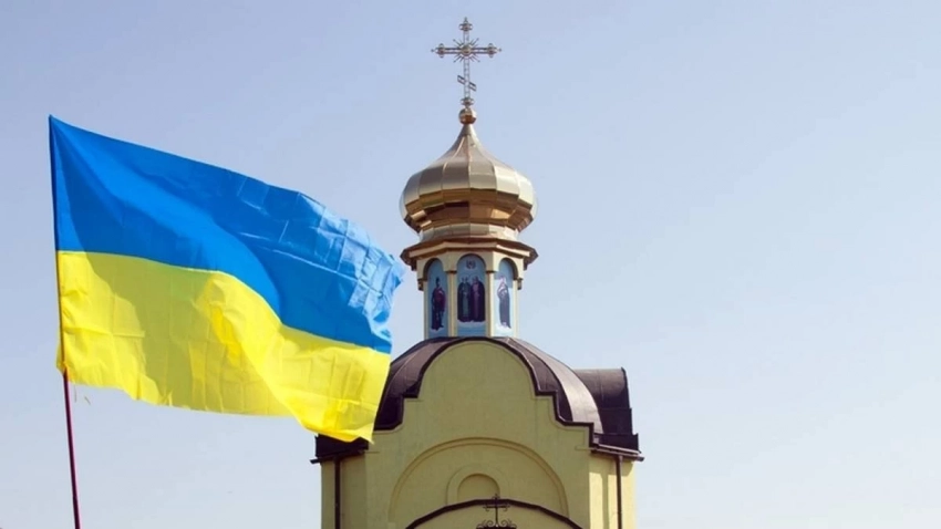 Новоюлианский церковный календарь на Украине: причины перехода и отличие от григорианского