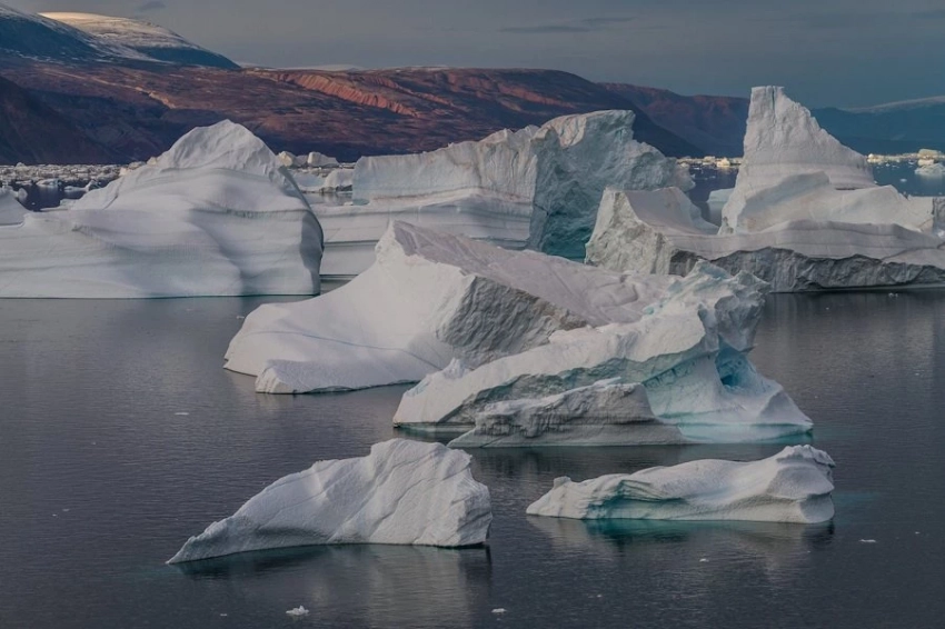 Nature: учёные предупреждают, что затемнение Солнца не остановит таяние ледников