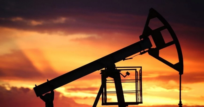 Цены на нефть слегка опустились 11 сентября: баррель Brent остается дороже 90 долларов