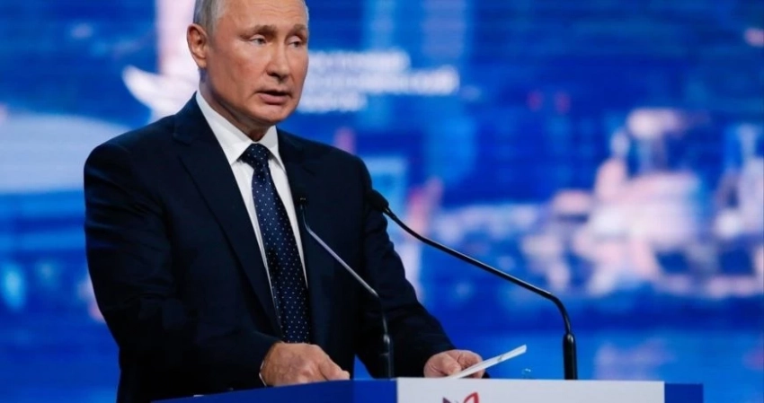Успокоил по всем вопросам: Основные тезисы из выступления Владимира Путина на ВЭФ 12 сентября 2023 года