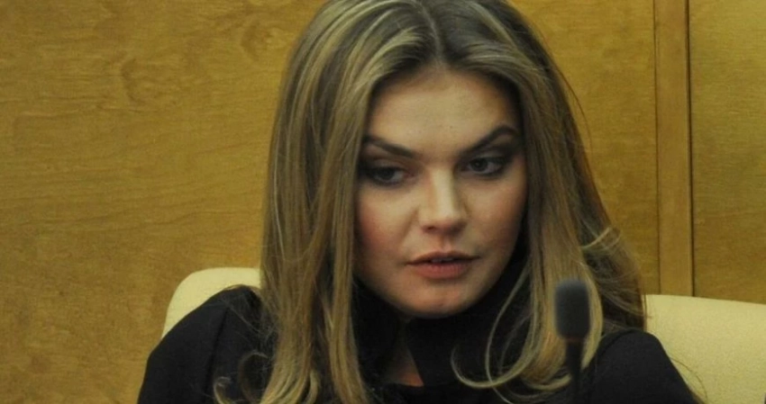 Алина Кабаева встревожилась из-за питания своих девочек
