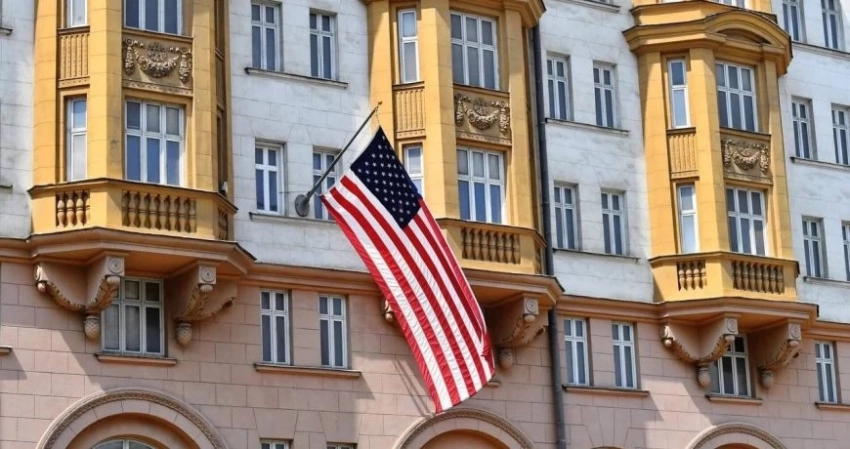 Высылка американских дипломатов из Москвы возмутила США: официальные комментарии Вашингтона