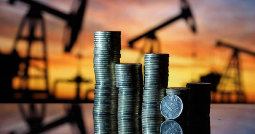 Бюджет России ожидают значительные поступления от нефтяного НДПИ и курсовой пошлины в следующие 3-4 года
