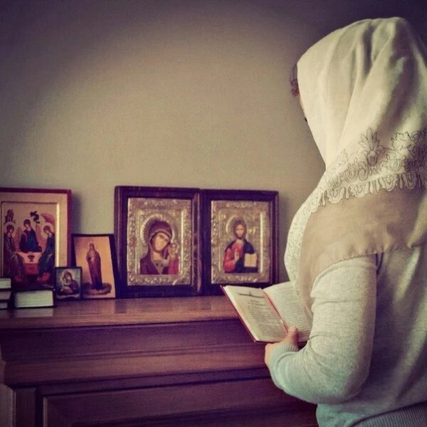 Правила поминовения умерших дома, если не можешь доехать до церкви и кладбища 28 октября, в Дмитриевскую родительскую субботу