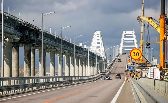 Крымский мост полностью восстановили на 18 дней раньше срока