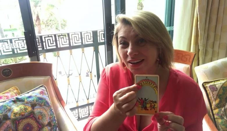 Самый точный гороскоп от Анжелы Перл на 19 ноября 2023 года