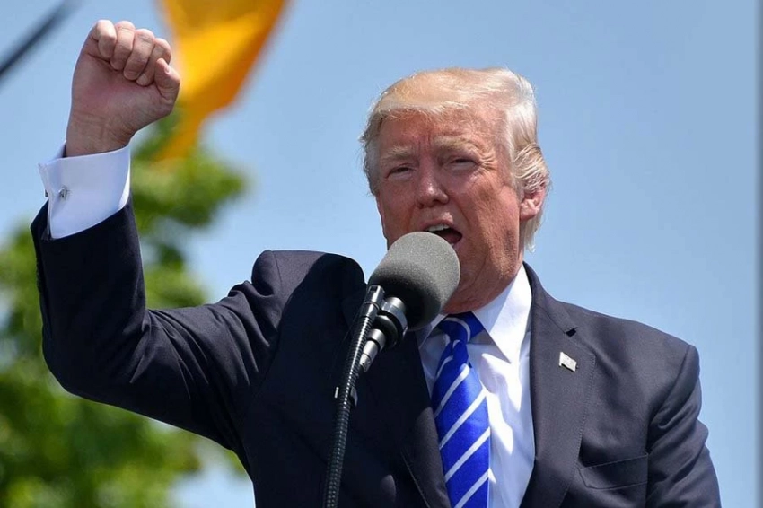 Дональд Трамп подвигнет мир стоять на трех ногах