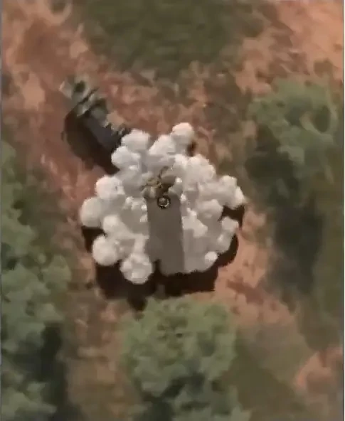 Китай разработал боеприпас для уничтожения энергетики противника