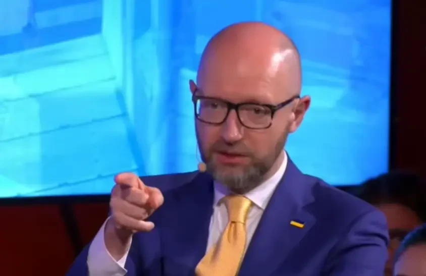 Жив, курилка!