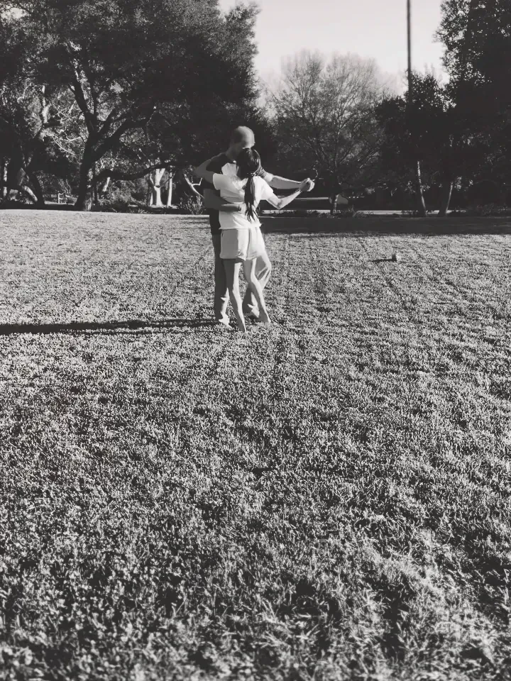 Меган Маркл и принц Гарри поддержали тренд на фото из 2016 года