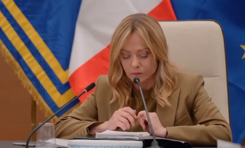 Итальянский премьер: Евросоюзу пора наладить диалог с Россией