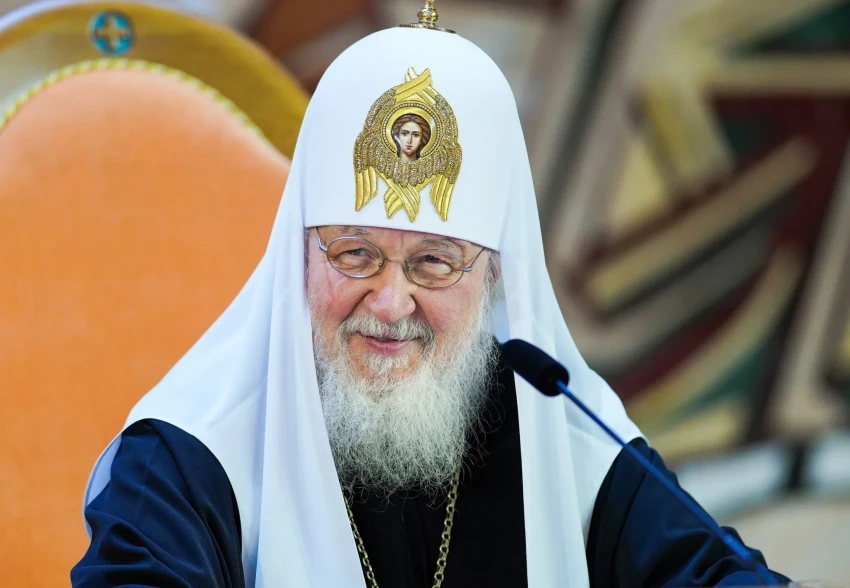 Патриарх Кирилл предложил запретить женщинам делать аборт без согласия мужа