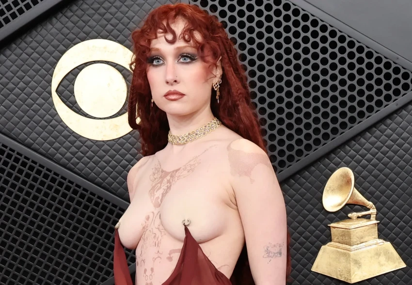 Конфуз Шер, Майли Сайрус "унизила" Леди Гагу, а "угрюмый" Джастин Бибер стал мемом: 4 главных момента "Грэмми-2026"