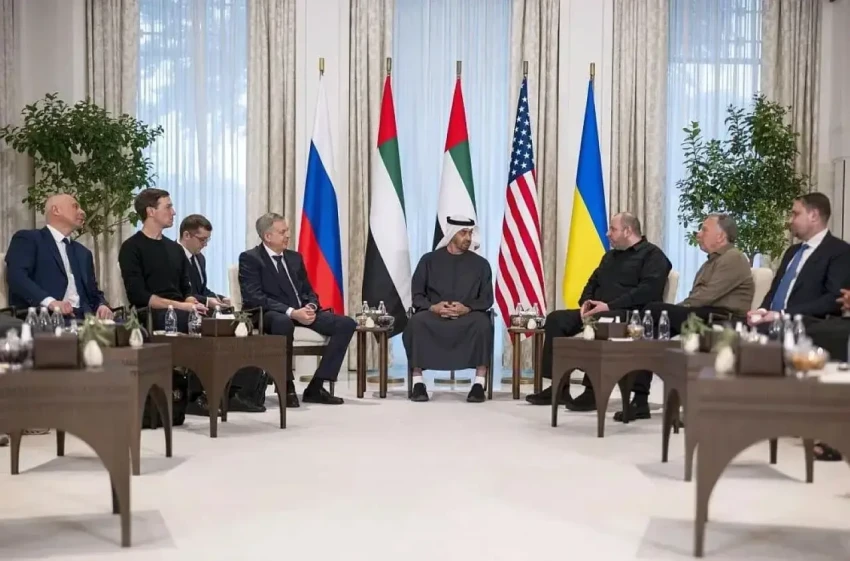 Песков: состав делегации России на переговорах в Абу-Даби останется неизменным