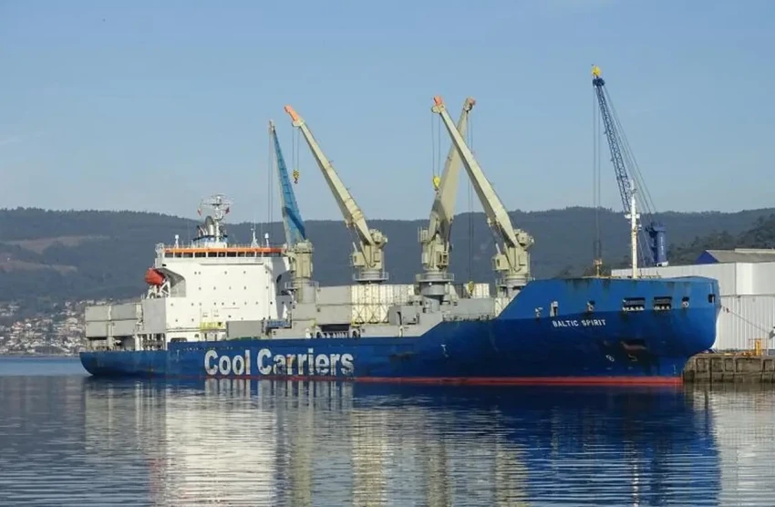 Эстония задержала направлявшийся в Россию из Эквадора контейнеровоз