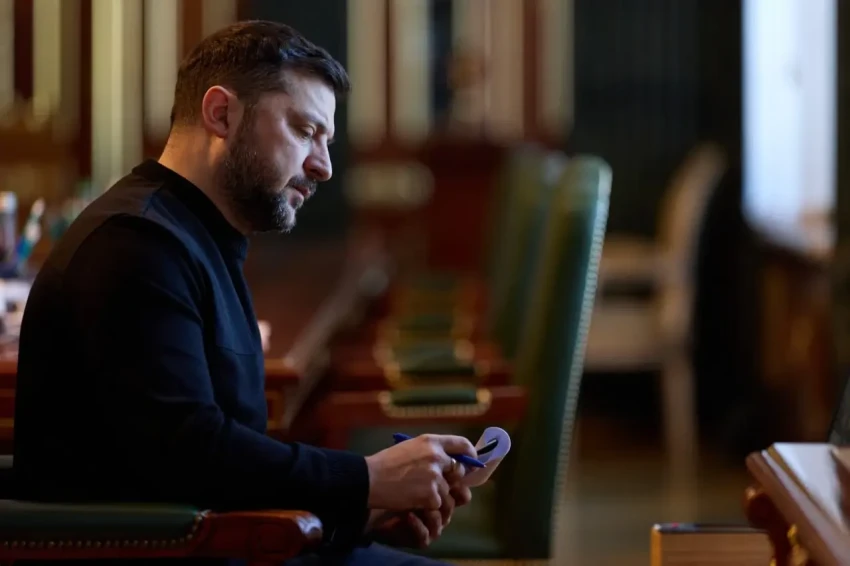 Постпред США при НАТО опроверг слова Зеленского о дедлайне в переговорах