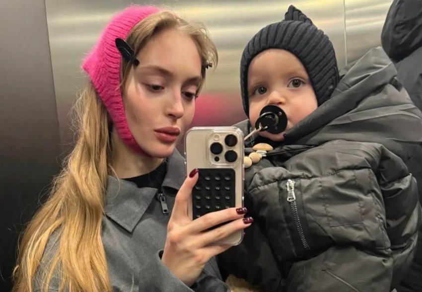 Внучка Никиты Михалкова Наталья показала подросшего сына