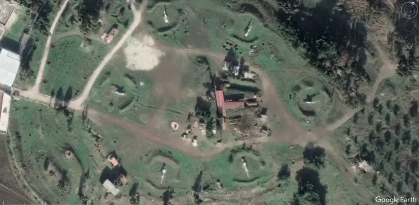 Поиск и идентификация на спутниковых снимках объектовых ЗРК первого поколения