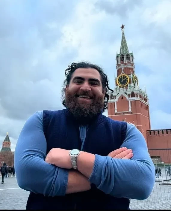 Скандального блогера-мизогина Арсена Маркаряна приговорили к 4,5 годам тюрьмы