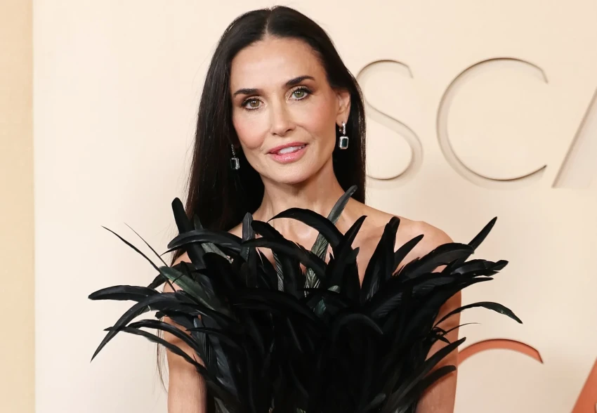 Деми Мур, Зои Салдана, Джесси Бакли, Киран Калкин на красной дорожке премии "Оскар-2026"