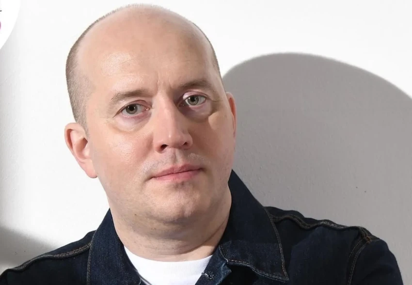 "Бред сивой кобылы". Отец Сергея Бурунова ответил на его обвинения в домашнем насилии