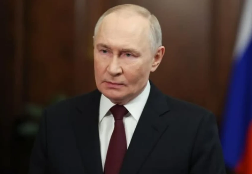 Владимир Путин назвал зарубежные фильмы в российском прокате "совершенно тупыми"